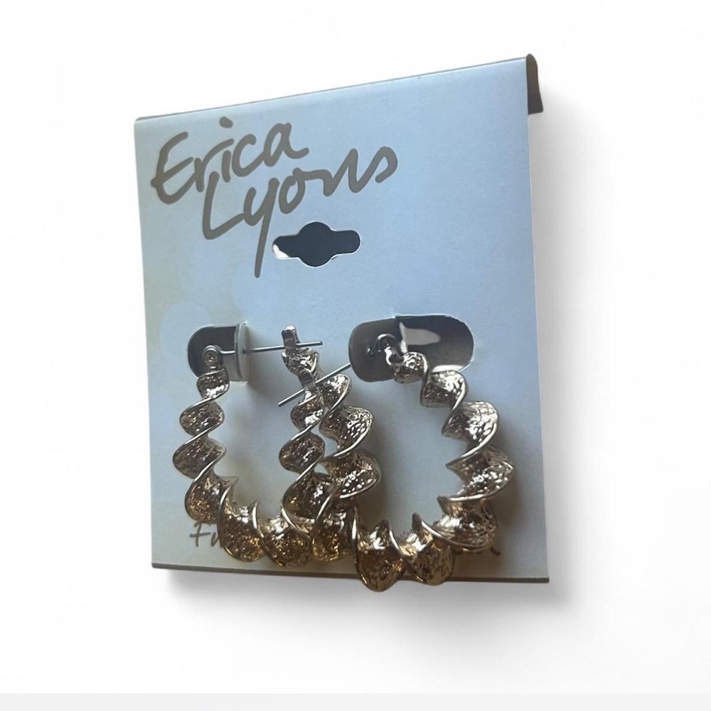 NWT Gold Tone Finish Spiral Hoop Chunky Earrings by Erica Lyons